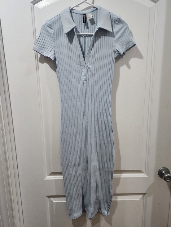 Divided Dresses & Skirts - Divided by H&M Junior's Blue Short Sleeve Collar Ribbed Bodycon Midi Dress Small